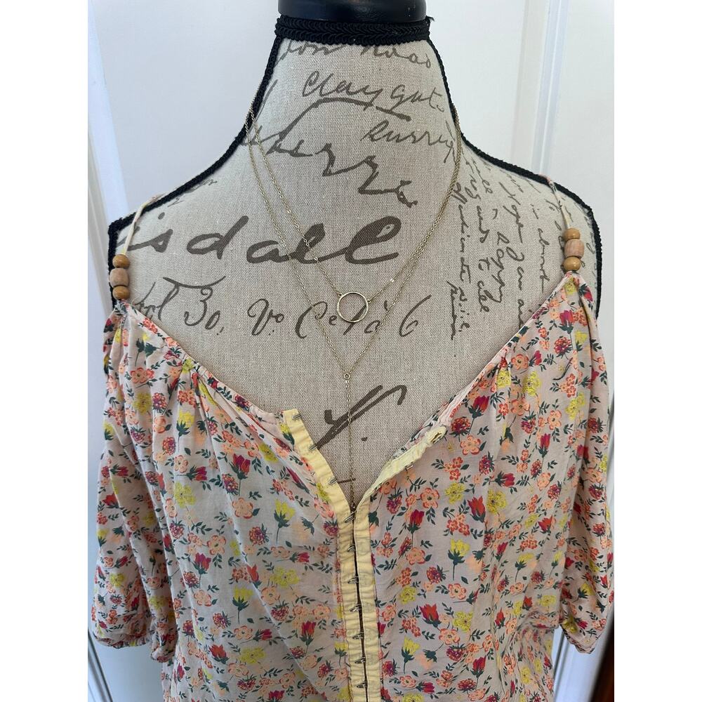 Scrapbook Women's sz M Blouse Spaghetti Strap Cutout Bubble Sleeve Floral Print - Picture 2 of 9